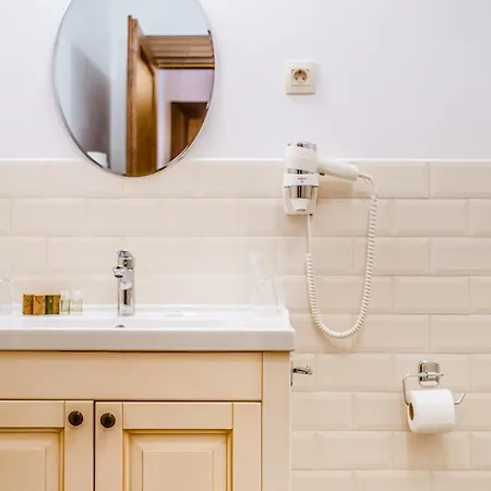 Casa Chitic - Str Nicolae Balcescu 13 Braşov