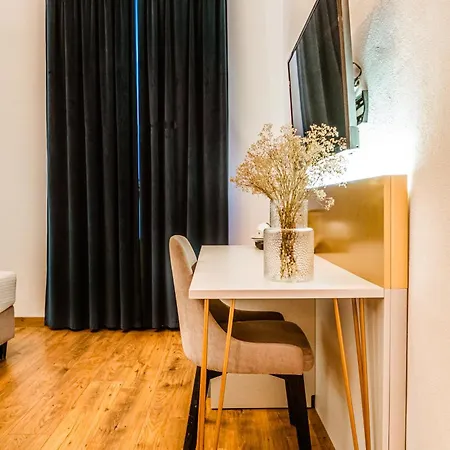 Casa Chitic Hotel 3*