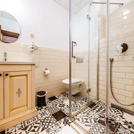 Hotel Casa Chitic - Str Nicolae Balcescu 13