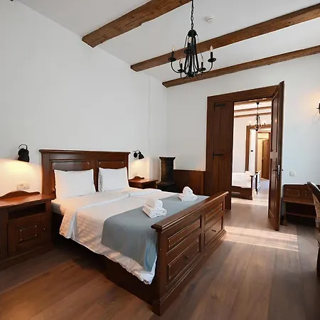 Hotel Casa Chitic 3*