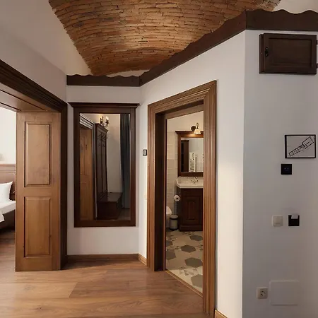 Casa Chitic Hotel 3*