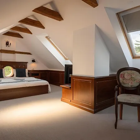 Casa Chitic 3* Braşov
