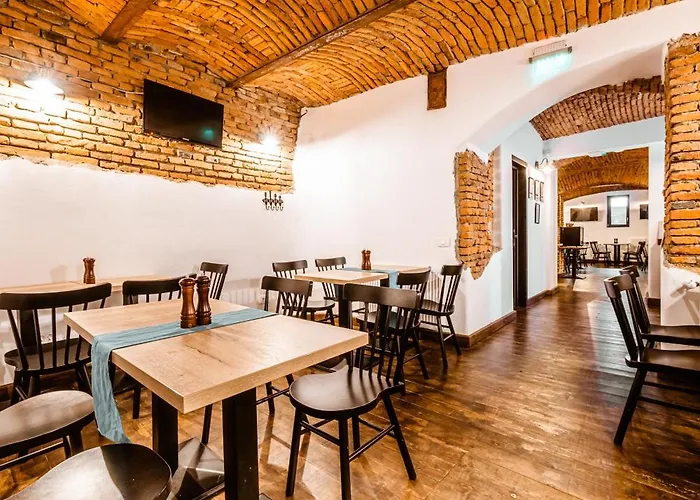 Casa Chitic - Str Nicolae Balcescu 13 Hotel