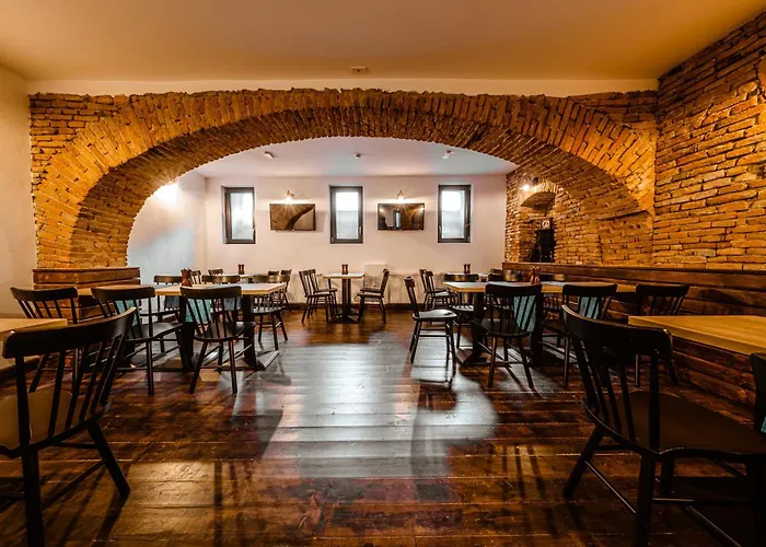 Hotel Casa Chitic - Str Nicolae Balcescu 13 Braşov