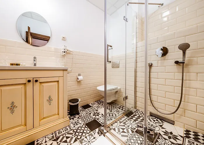 Casa Chitic - Str Nicolae Balcescu 13 Hotel Braşov