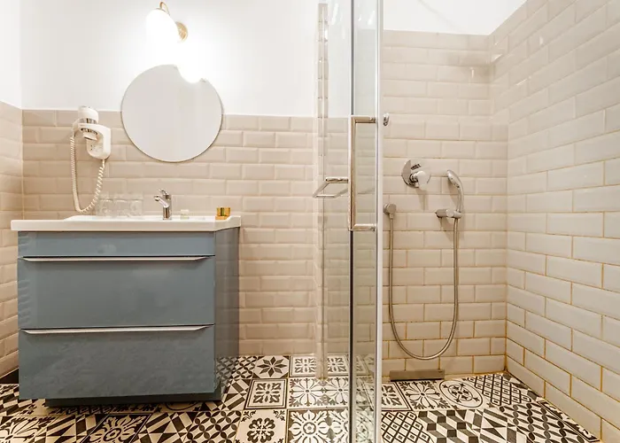 Hotel Casa Chitic - Str Nicolae Balcescu 13 3*