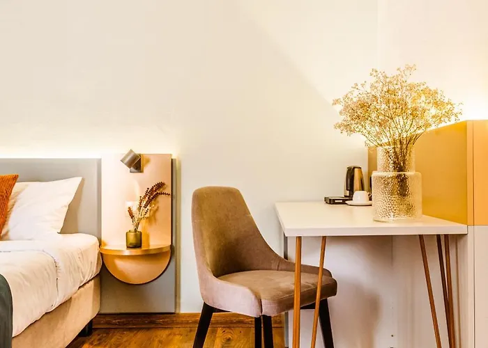 Hotel Casa Chitic - Str Nicolae Balcescu 13