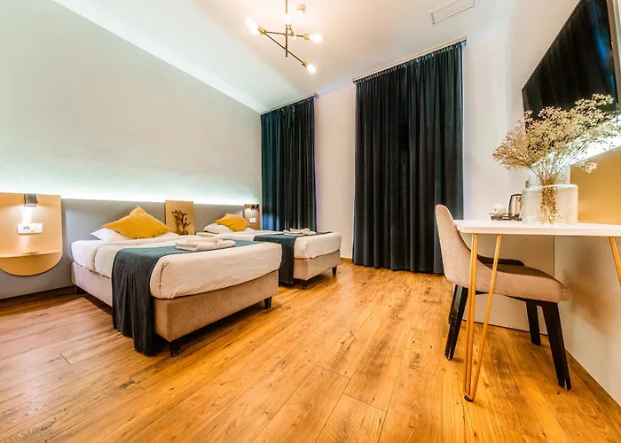 Casa Chitic - Str Nicolae Balcescu 13 3* Brašov