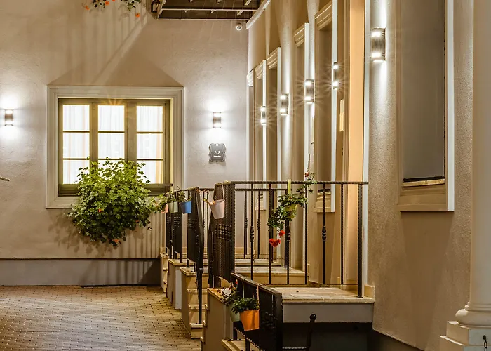 Hotel Casa Chitic - Str Nicolae Balcescu 13 Brasov